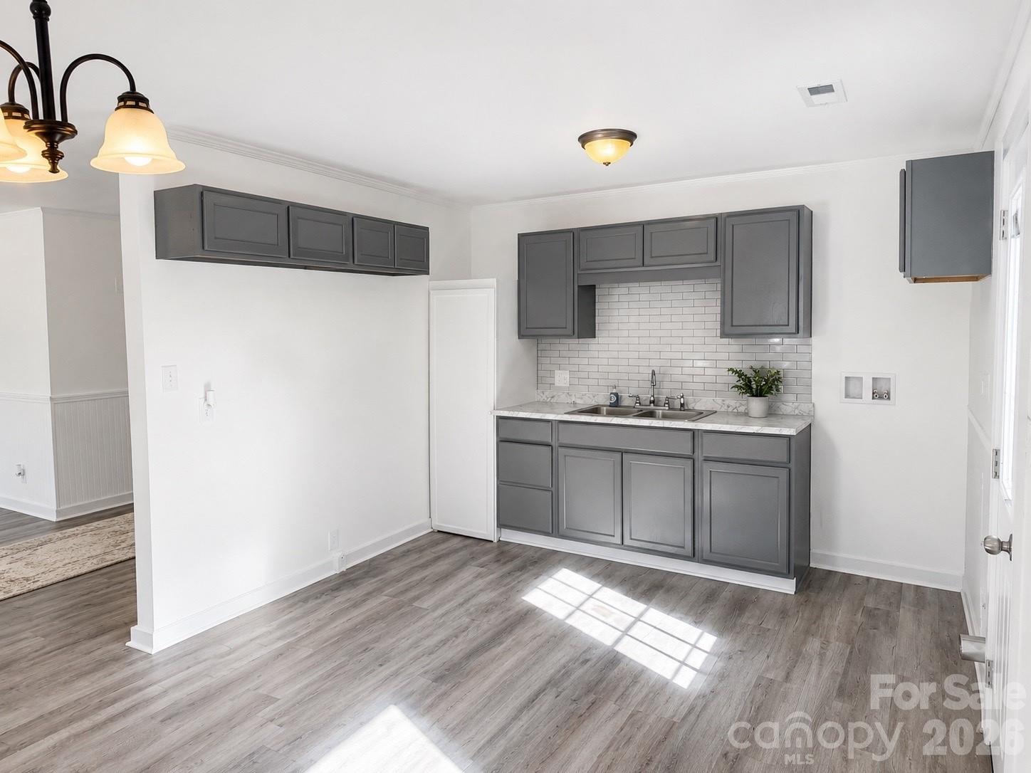 1123 Saratoga Drive Charlotte NC 28208