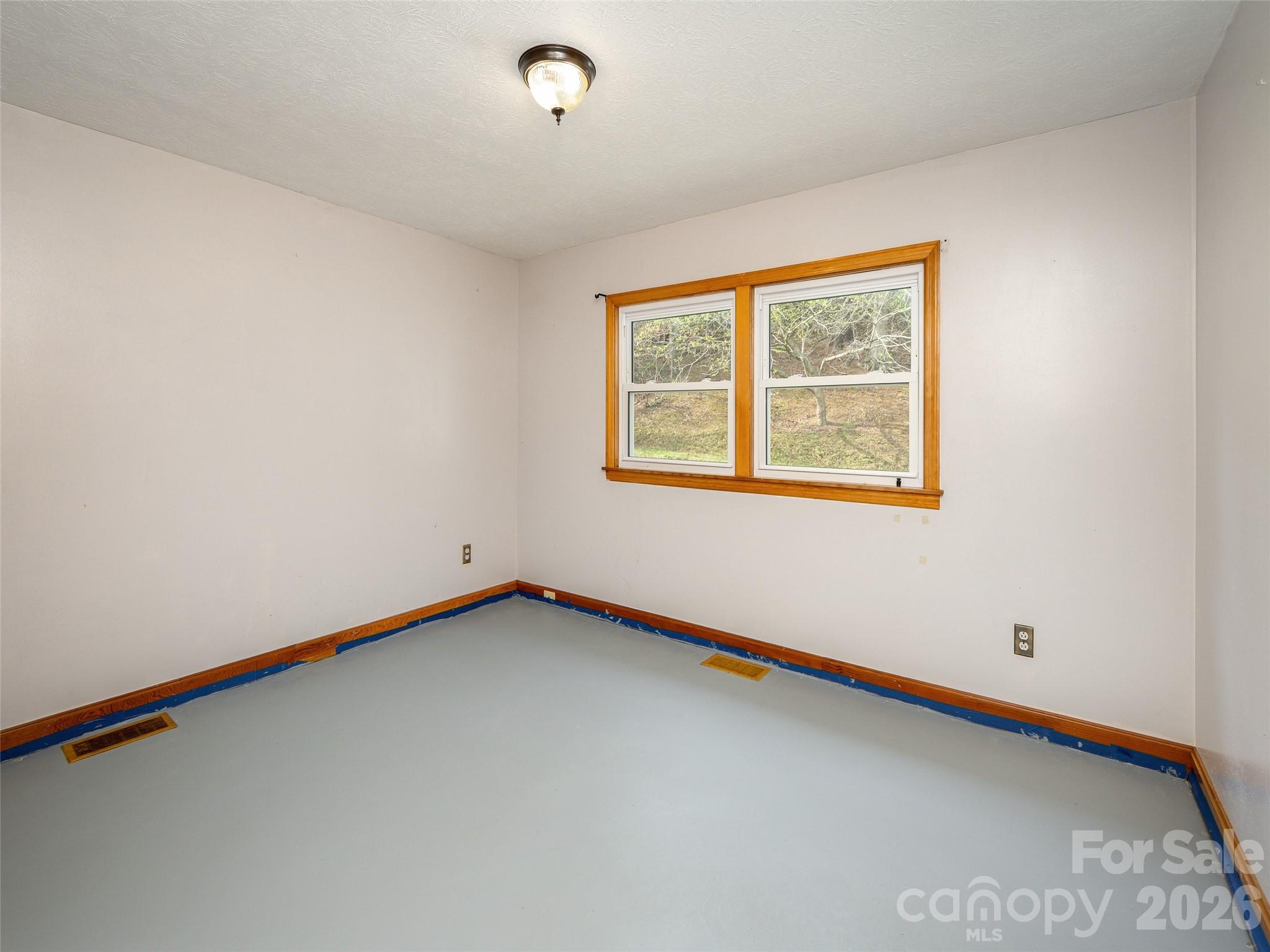 91 Rice Branch Road Asheville NC 28804