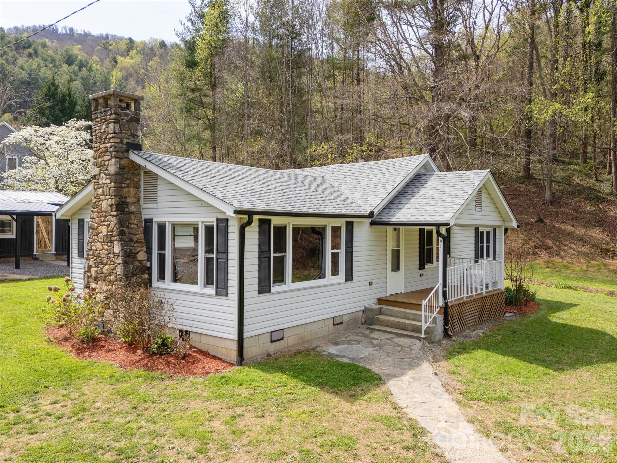 91 Rice Branch Road Asheville NC 28804