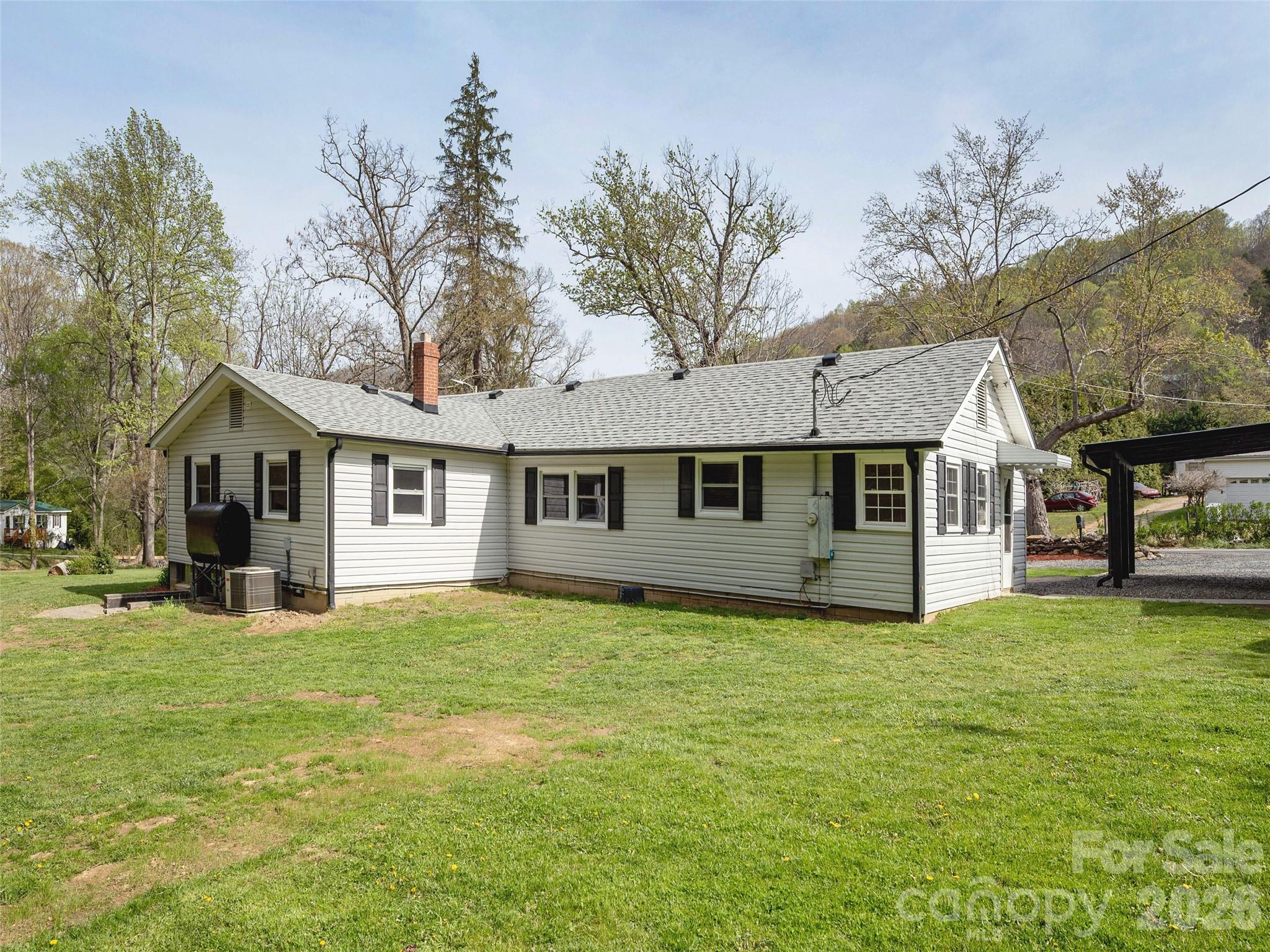 91 Rice Branch Road Asheville NC 28804