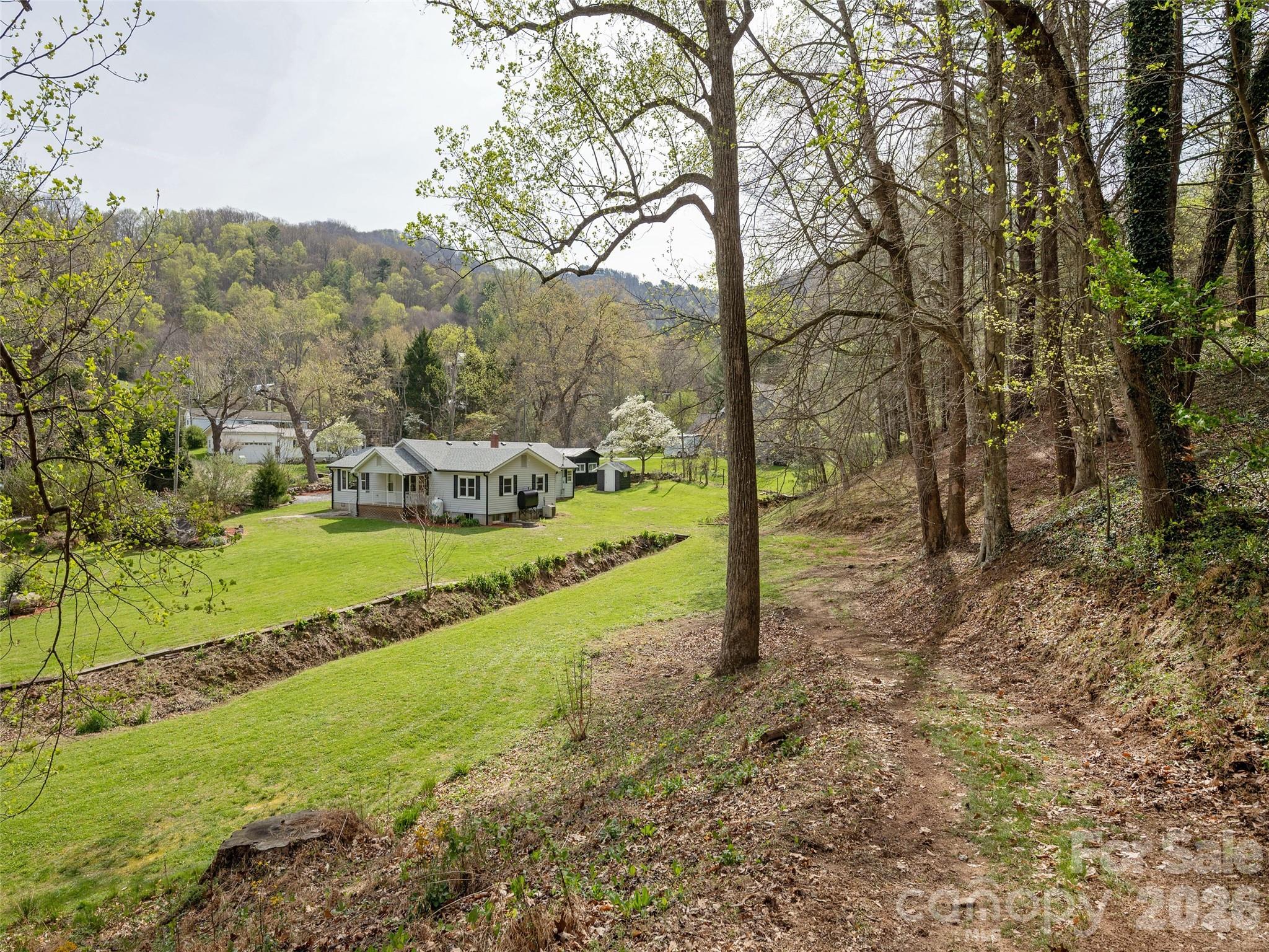 91 Rice Branch Road Asheville NC 28804