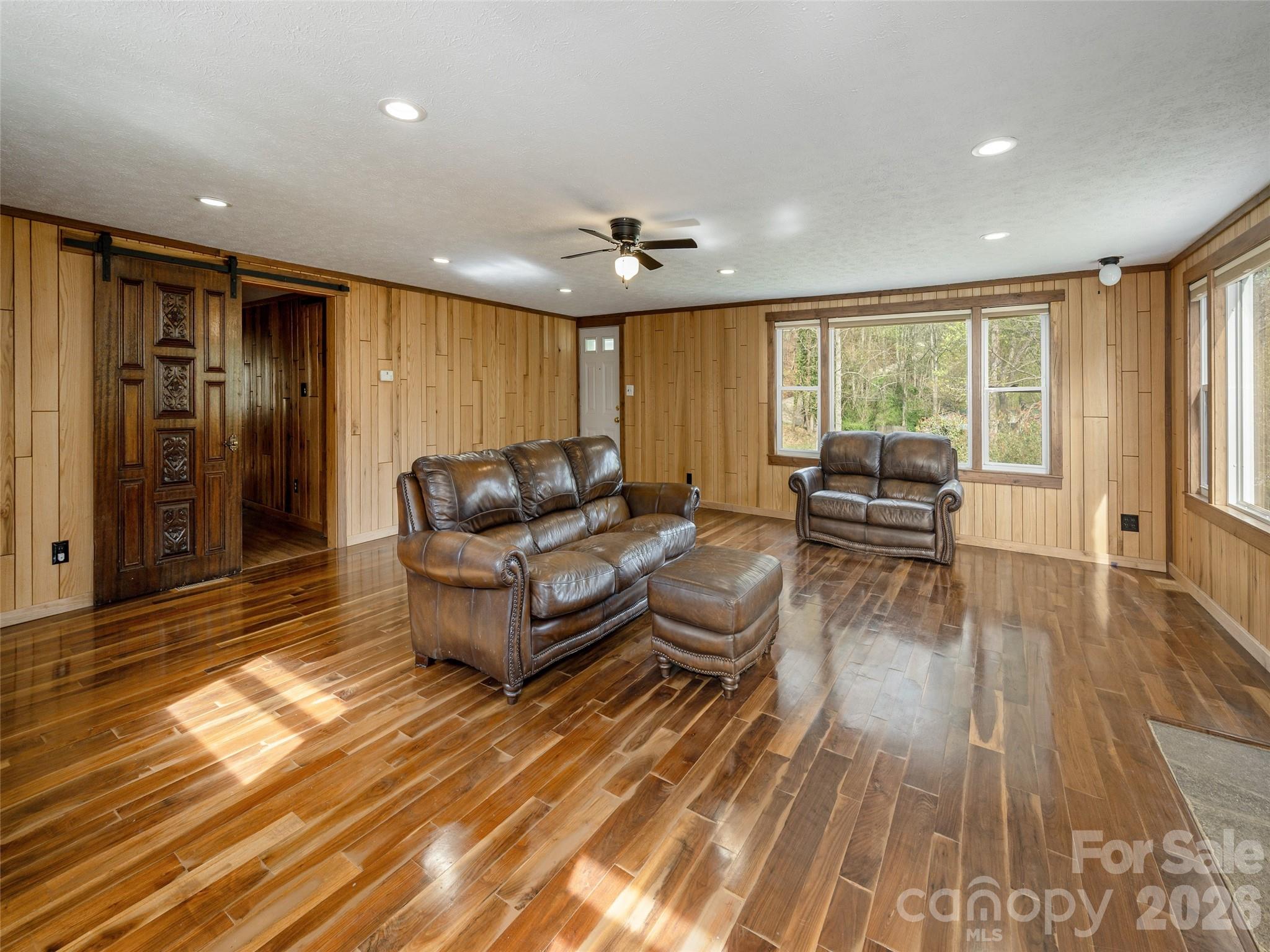 91 Rice Branch Road Asheville NC 28804