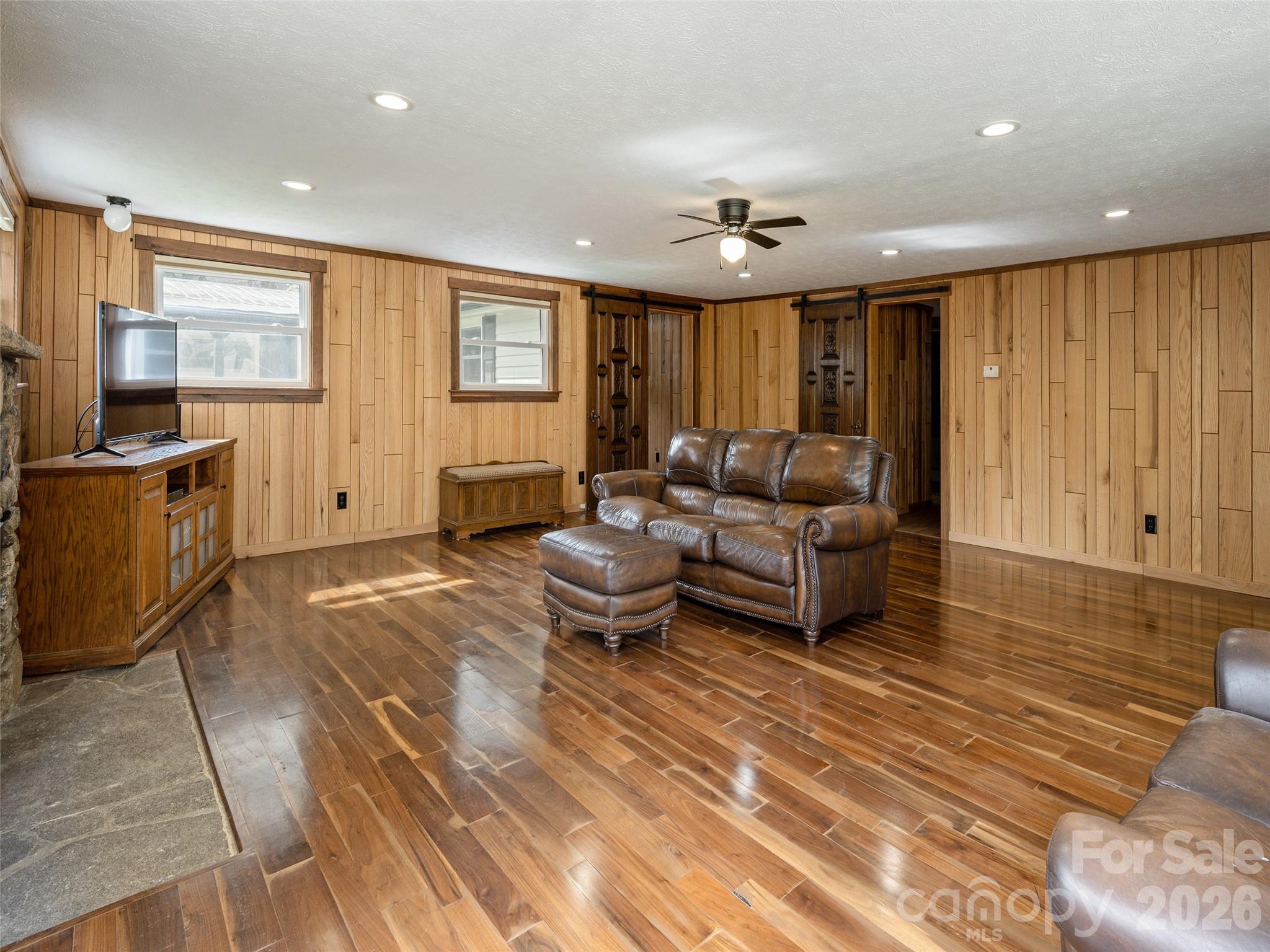 91 Rice Branch Road Asheville NC 28804