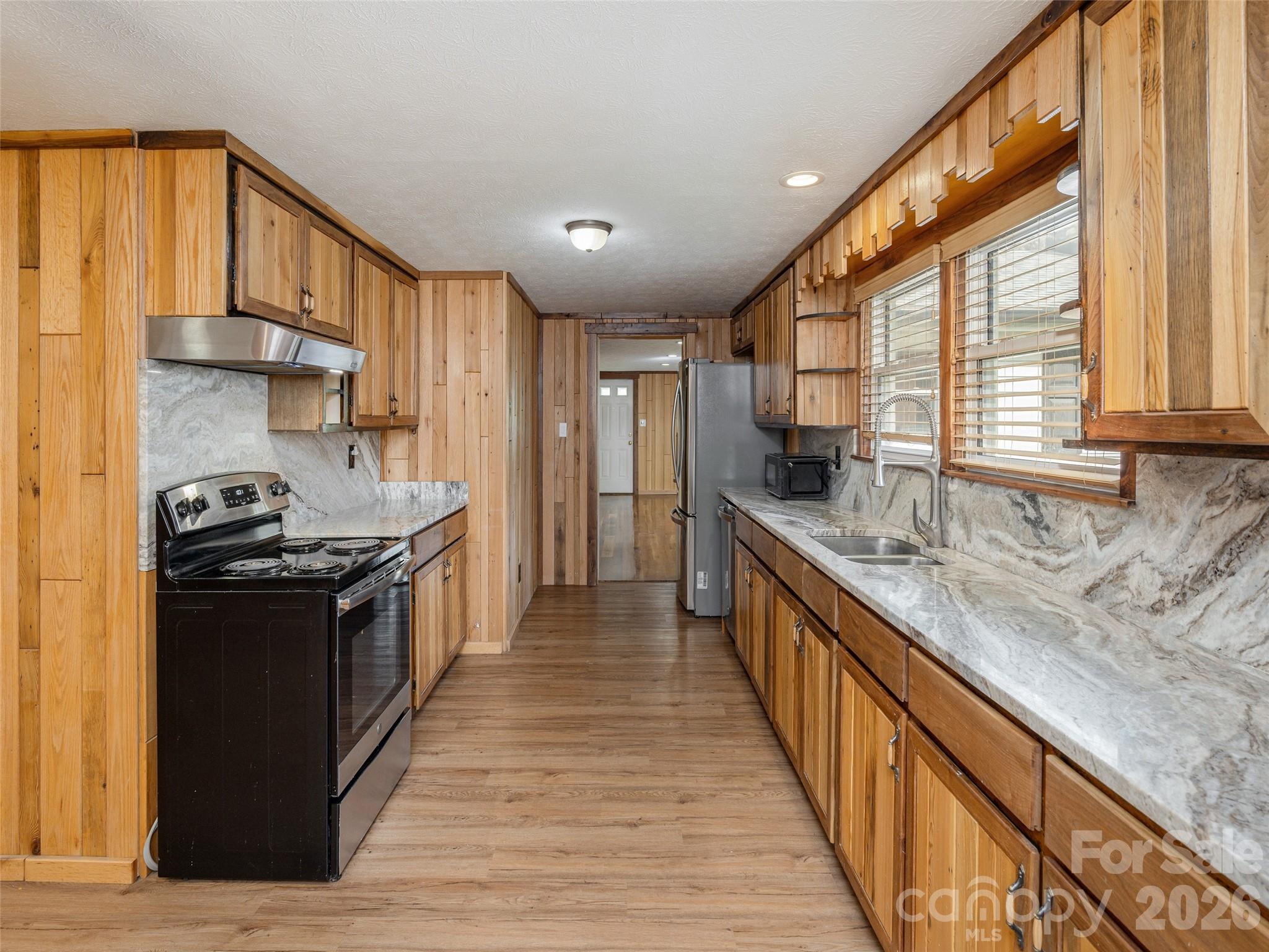 91 Rice Branch Road Asheville NC 28804