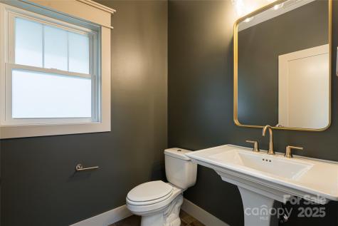 30 Acona Lane Asheville NC 28803