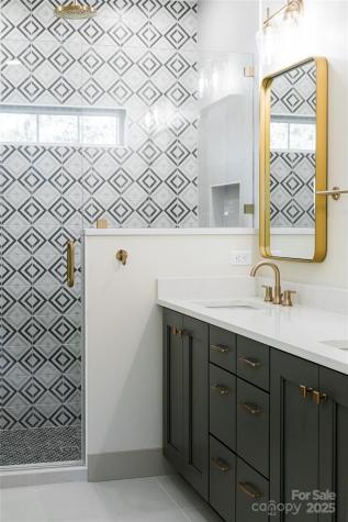 30 Acona Lane Asheville NC 28803