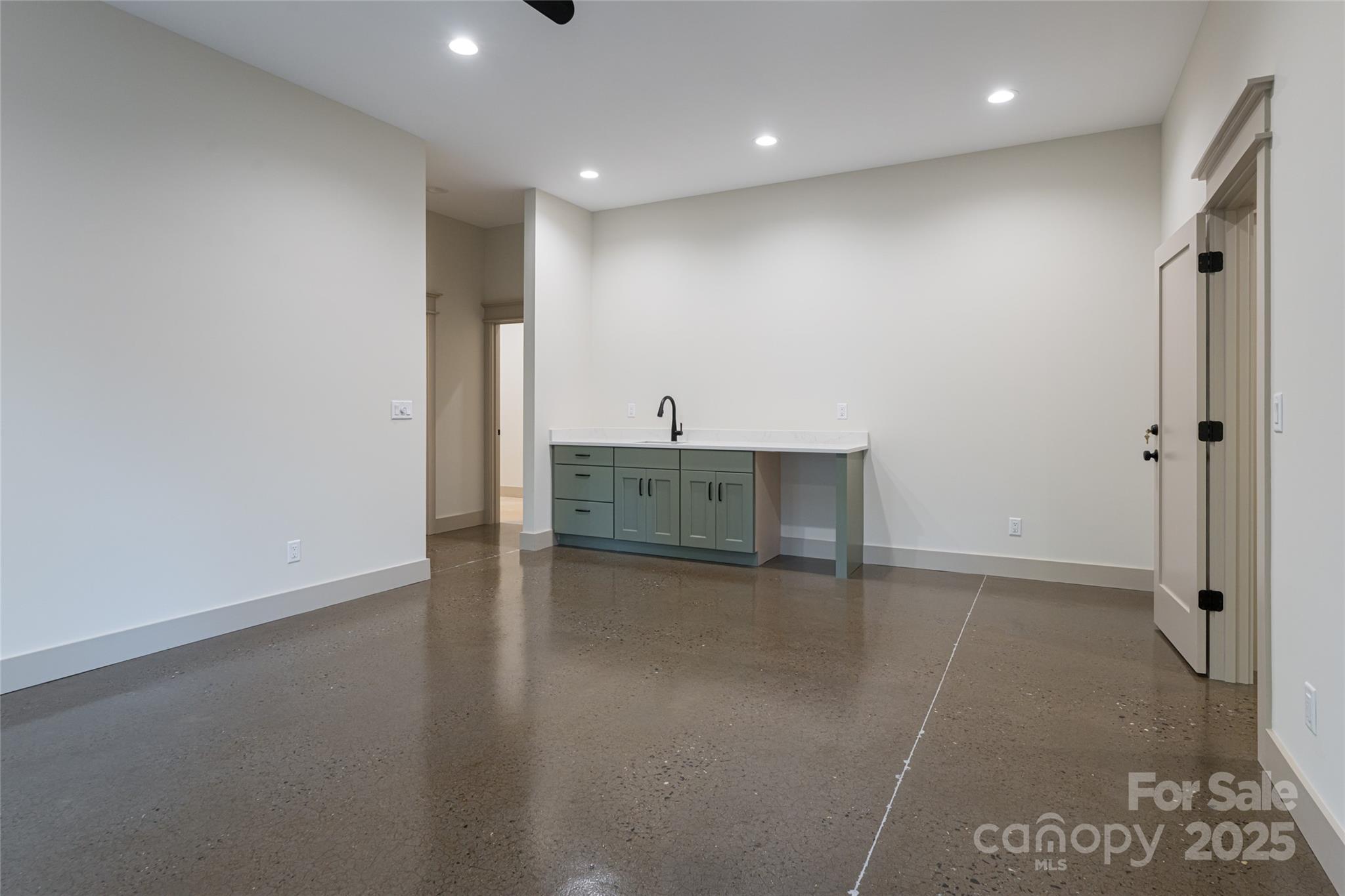 30 Acona Lane Asheville NC 28803