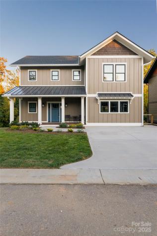 30 Acona Lane Asheville NC 28803