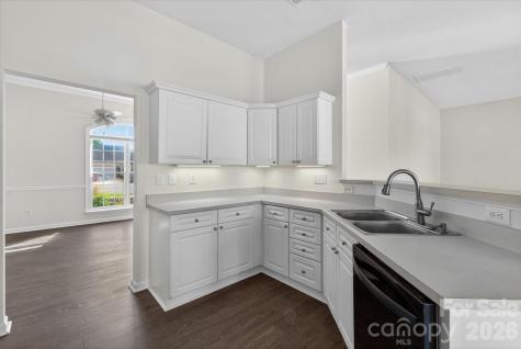 5304 Fennell Street Indian Trail NC 28079