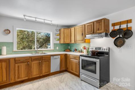 608 Barnard Road Marshall NC 28753