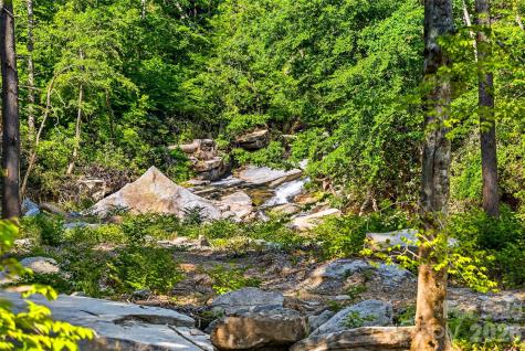 45 Alan Retreat Road Hendersonville NC 28792