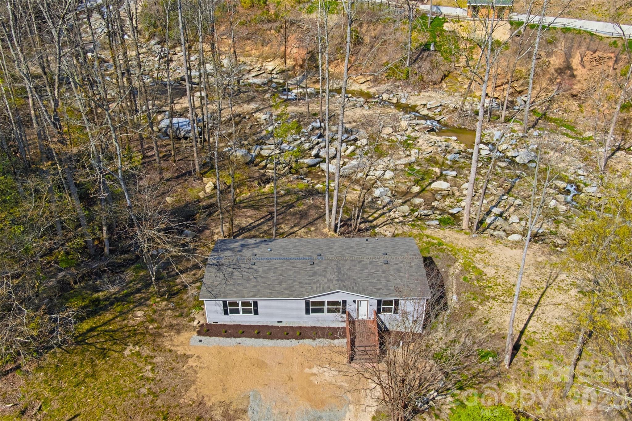 45 Alan Retreat Road Hendersonville NC 28792