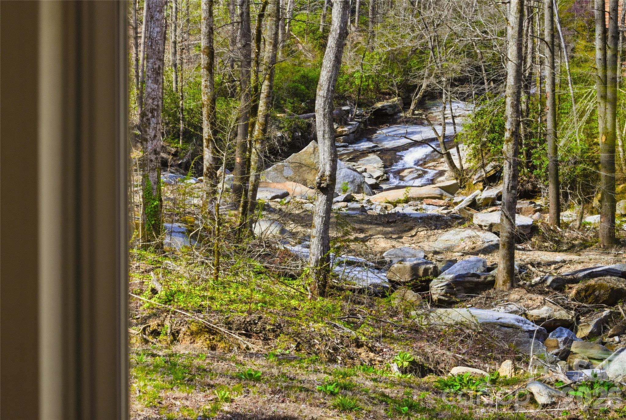 45 Alan Retreat Road Hendersonville NC 28792