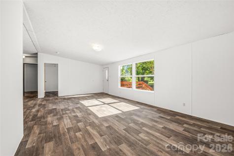 45 Alan Retreat Road Hendersonville NC 28792
