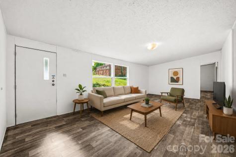 45 Alan Retreat Road Hendersonville NC 28792