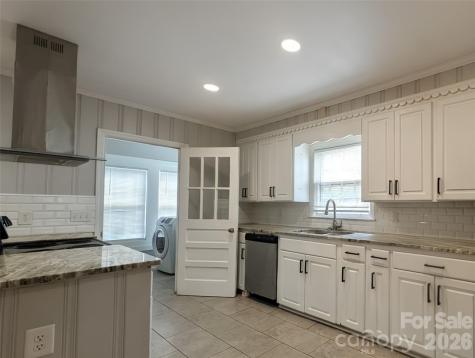 505 Williams Street Lake City SC 29560