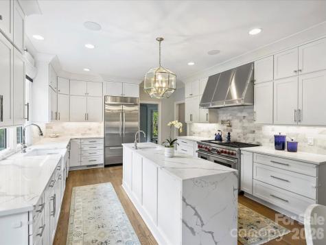 4017 Moorland Drive Charlotte NC 28226