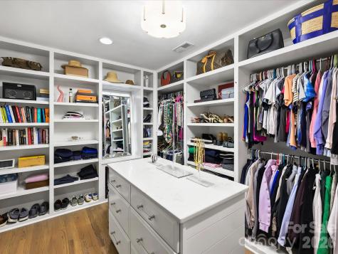 4017 Moorland Drive Charlotte NC 28226