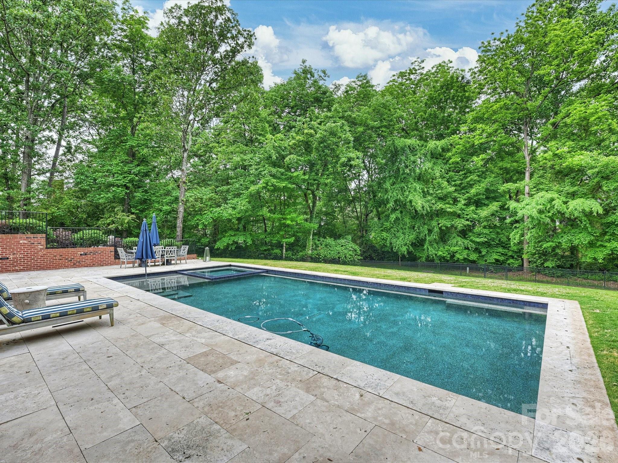 4017 Moorland Drive Charlotte NC 28226