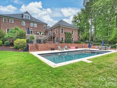 4017 Moorland Drive Charlotte NC 28226