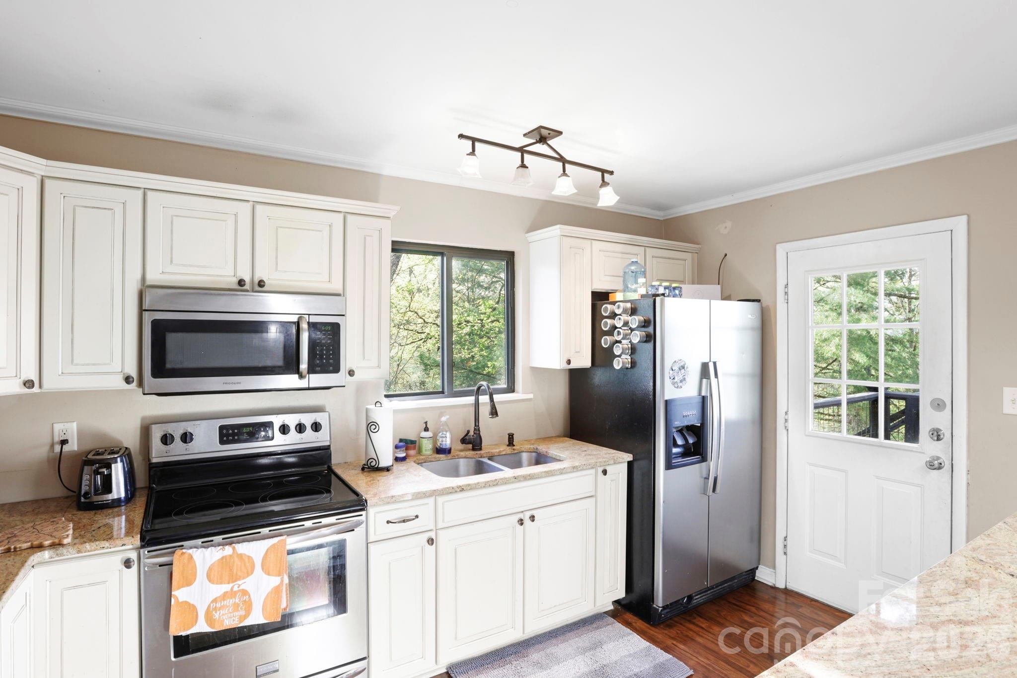 78 Highland Drive Lake Toxaway NC 28747