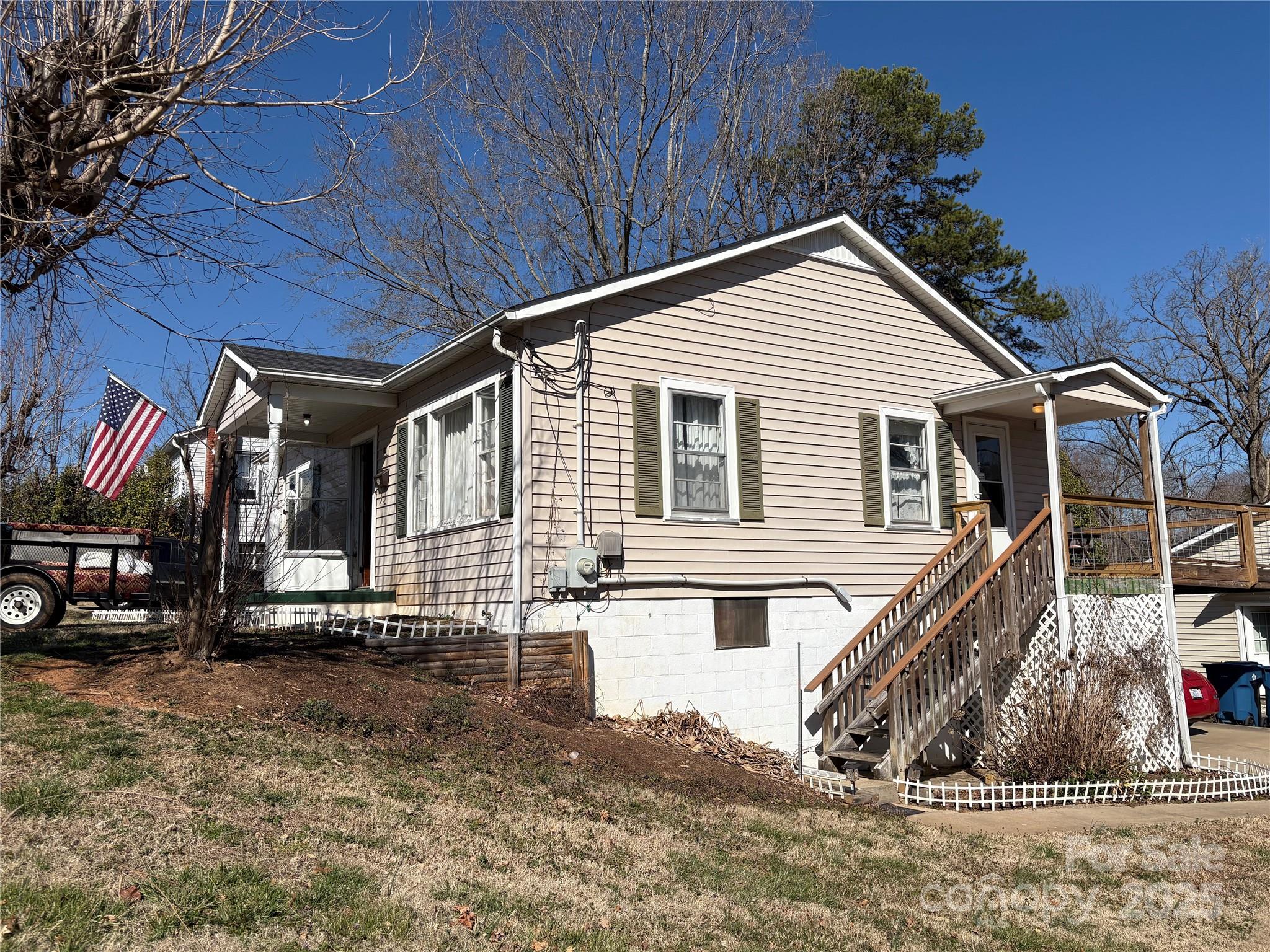 309 30th Street SW Hickory NC 28602