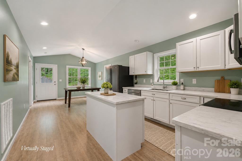 79 Harris Circle Sylva NC 28779