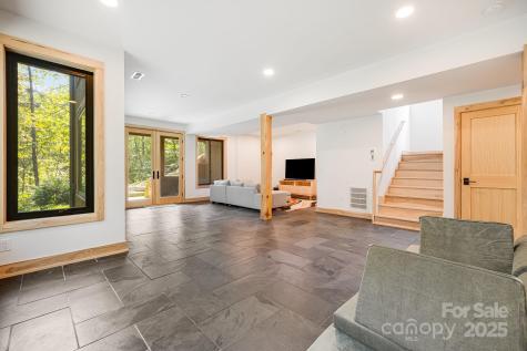 39 Bent Creek Preserve Road Asheville NC 28806