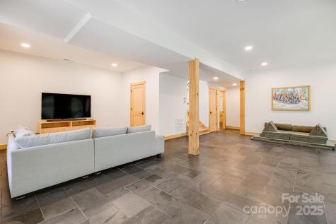 39 Bent Creek Preserve Road Asheville NC 28806