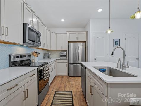 56 Walnut Springs Drive Asheville NC 28804