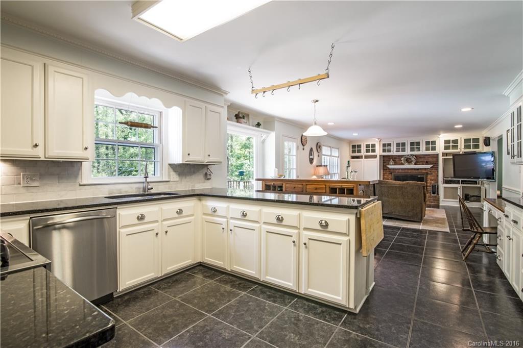 6648 Pensford Lane Charlotte NC 28270