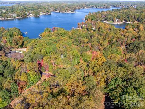 151 Bridlewood Drive Mooresville NC 28117