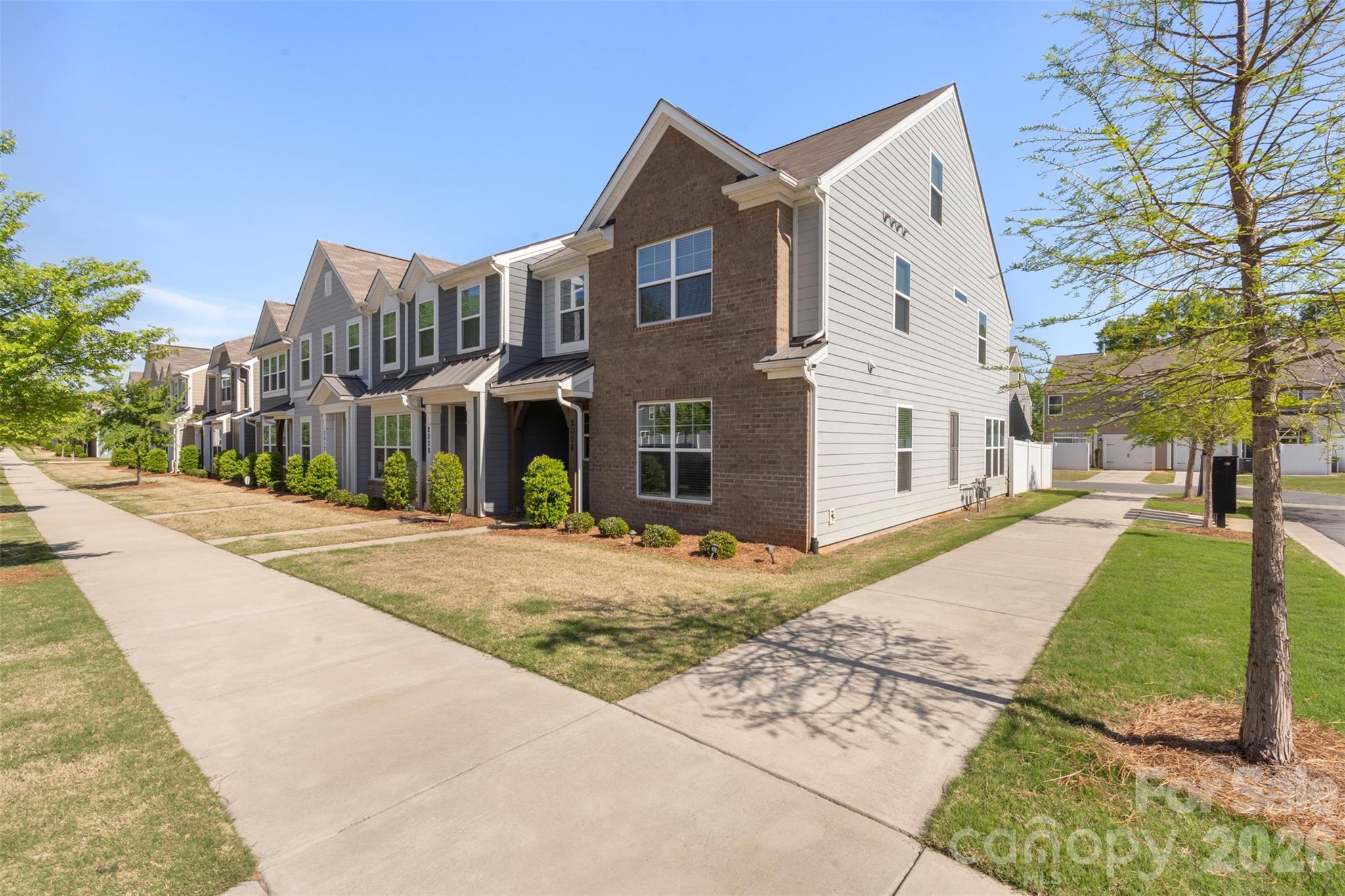 2004 Blewett Drive Charlotte NC 28269