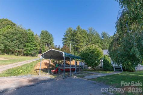 98 Cardinal Lane Burnsville NC 28714