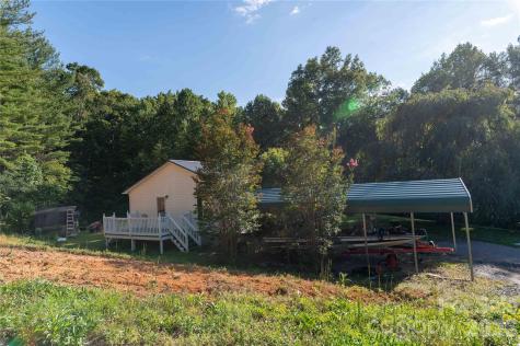 98 Cardinal Lane Burnsville NC 28714