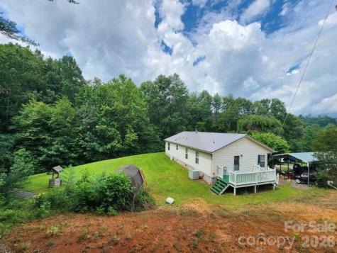 98 Cardinal Lane Burnsville NC 28714