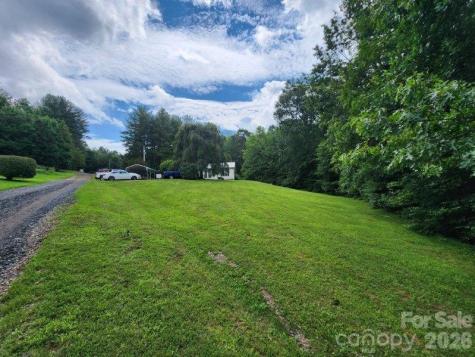 98 Cardinal Lane Burnsville NC 28714