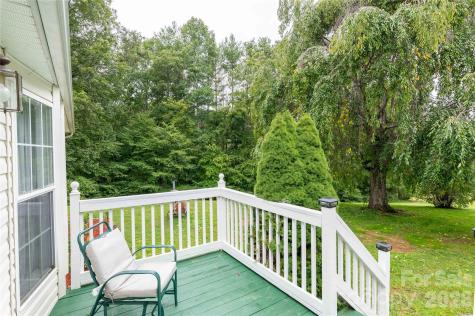 98 Cardinal Lane Burnsville NC 28714