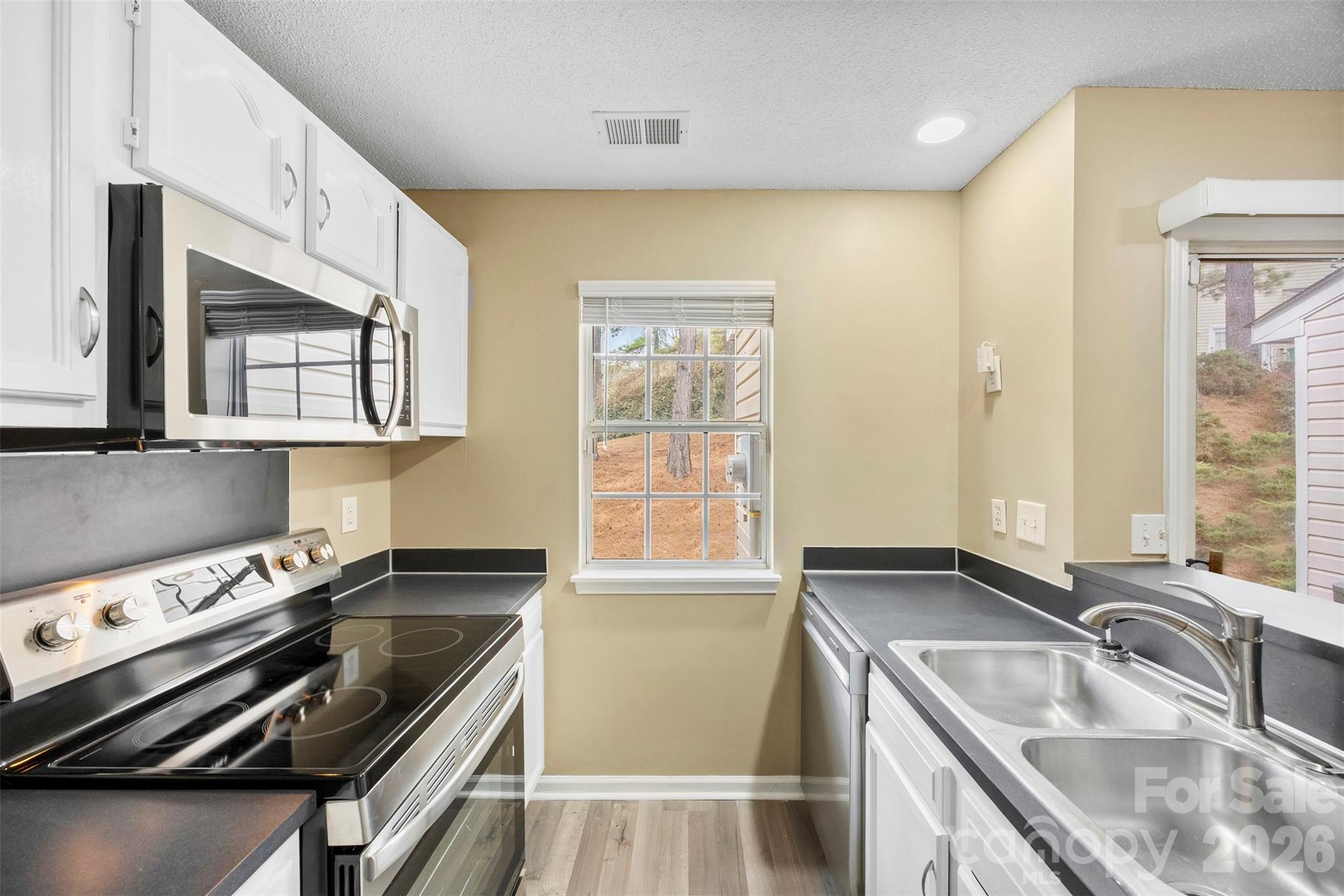 3105 Summercroft Lane Charlotte NC 28269