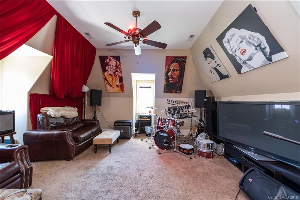 812 Verney Lane Charlotte NC 28226