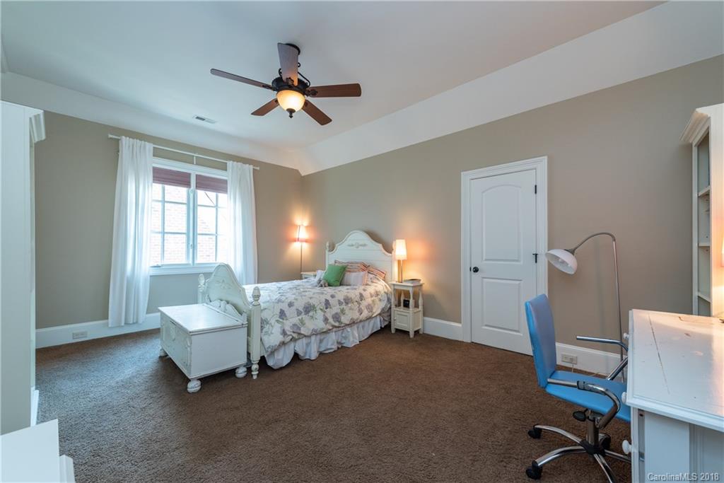 812 Verney Lane Charlotte NC 28226