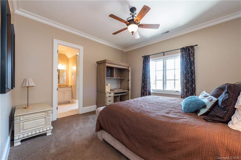 812 Verney Lane Charlotte NC 28226