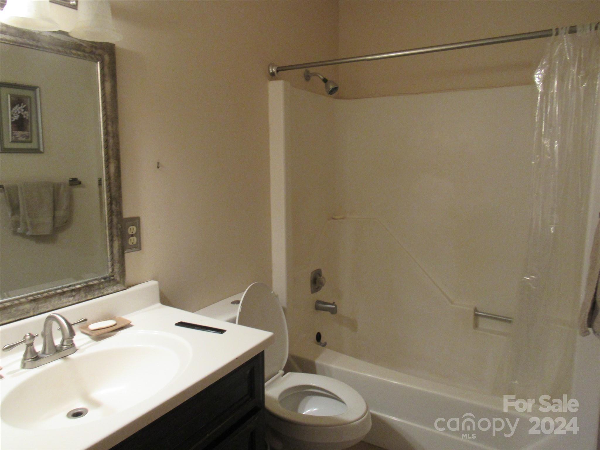 171 Fox Run Road Forest City NC 28043
