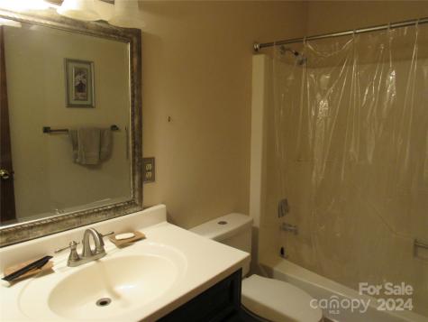 171 Fox Run Road Forest City NC 28043