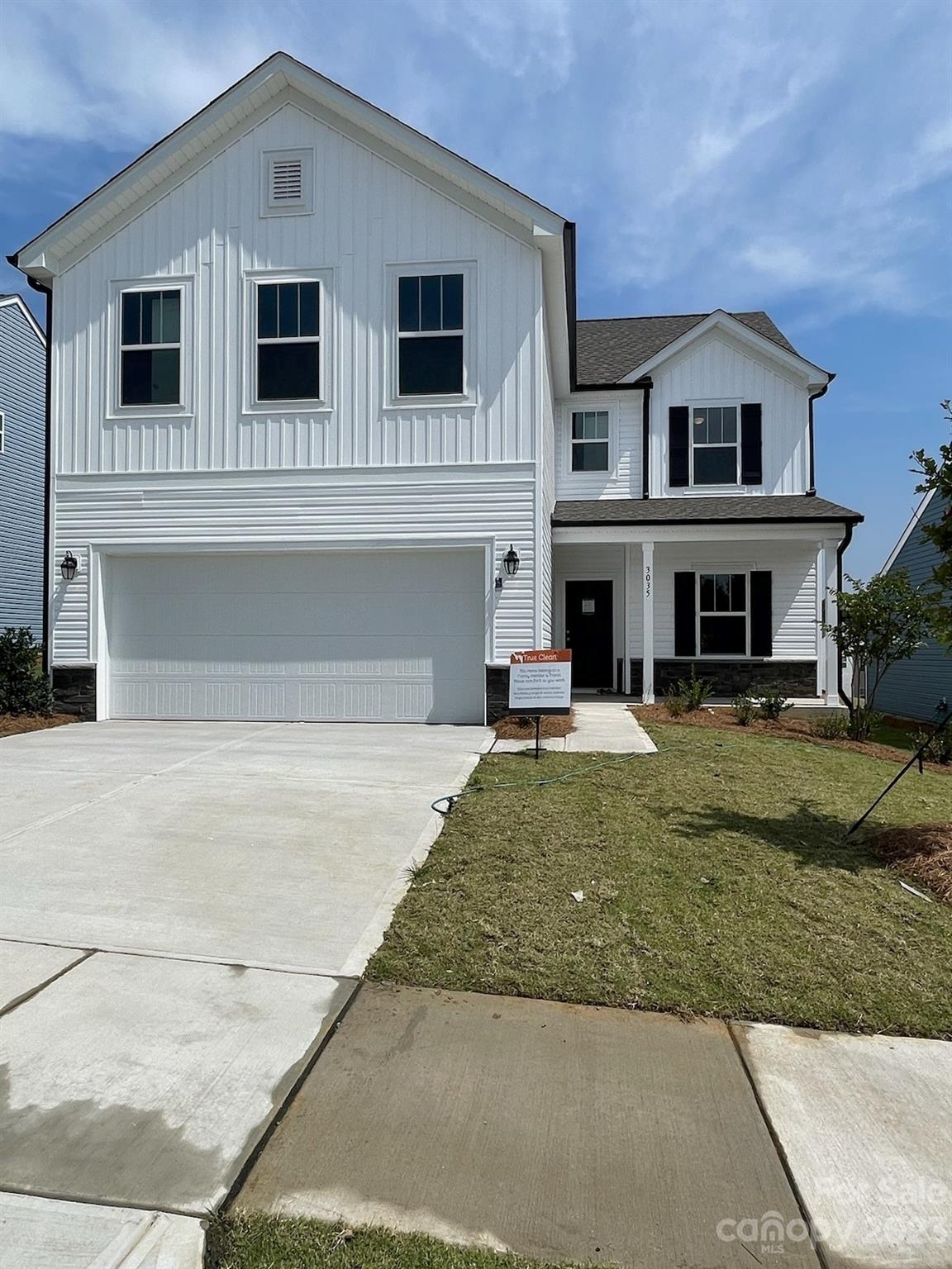 3035 Pinehills Way Mount Holly NC 28120