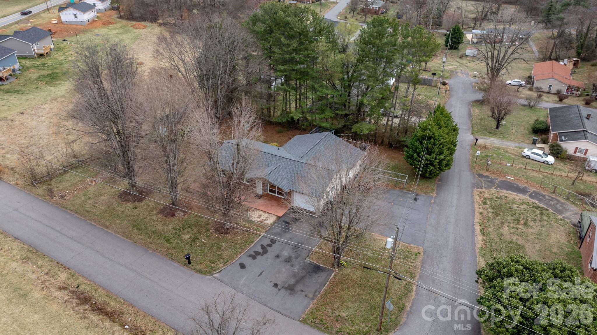 309 Sheldon Street Hudson NC 28638