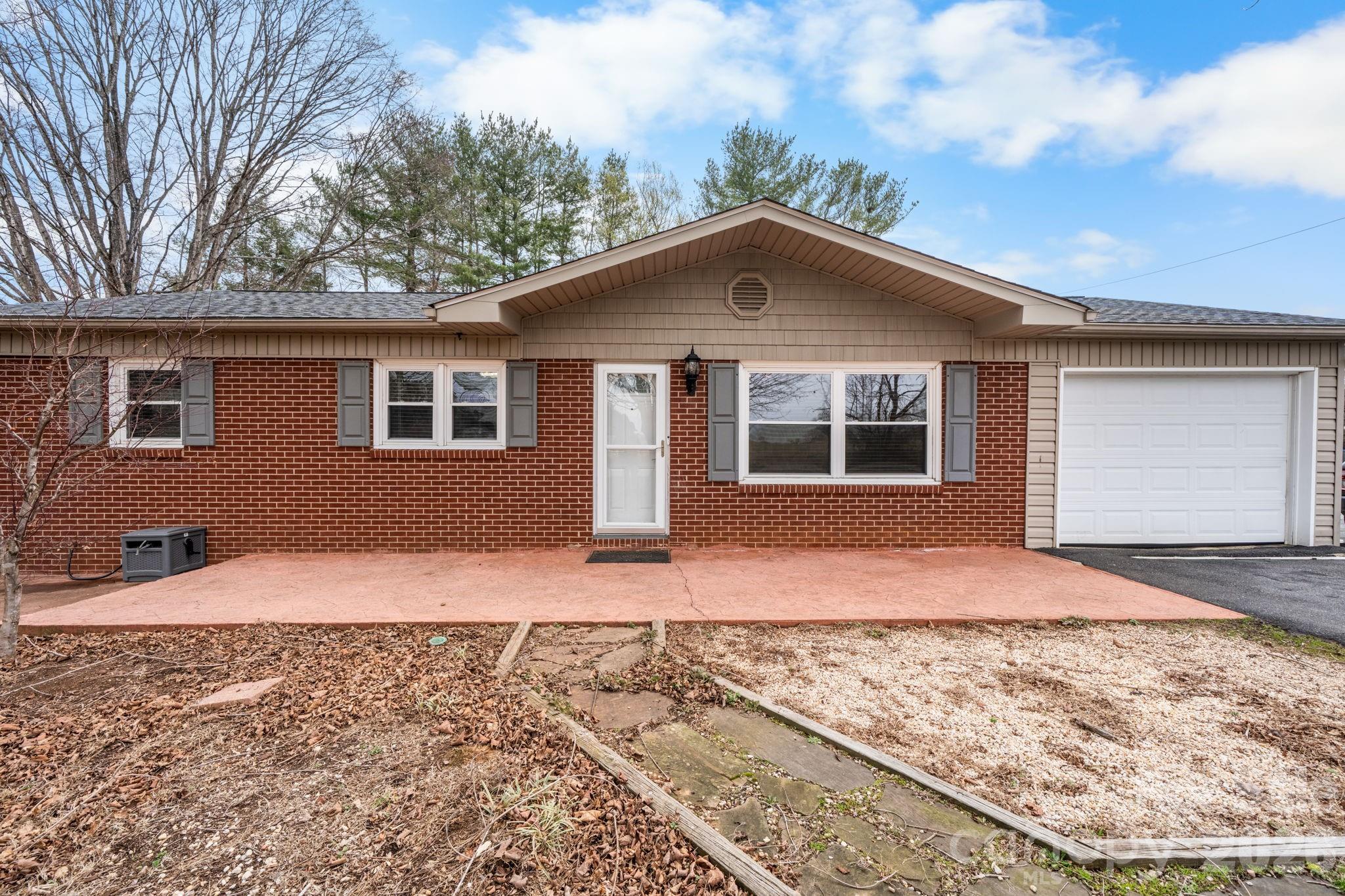 309 Sheldon Street Hudson NC 28638
