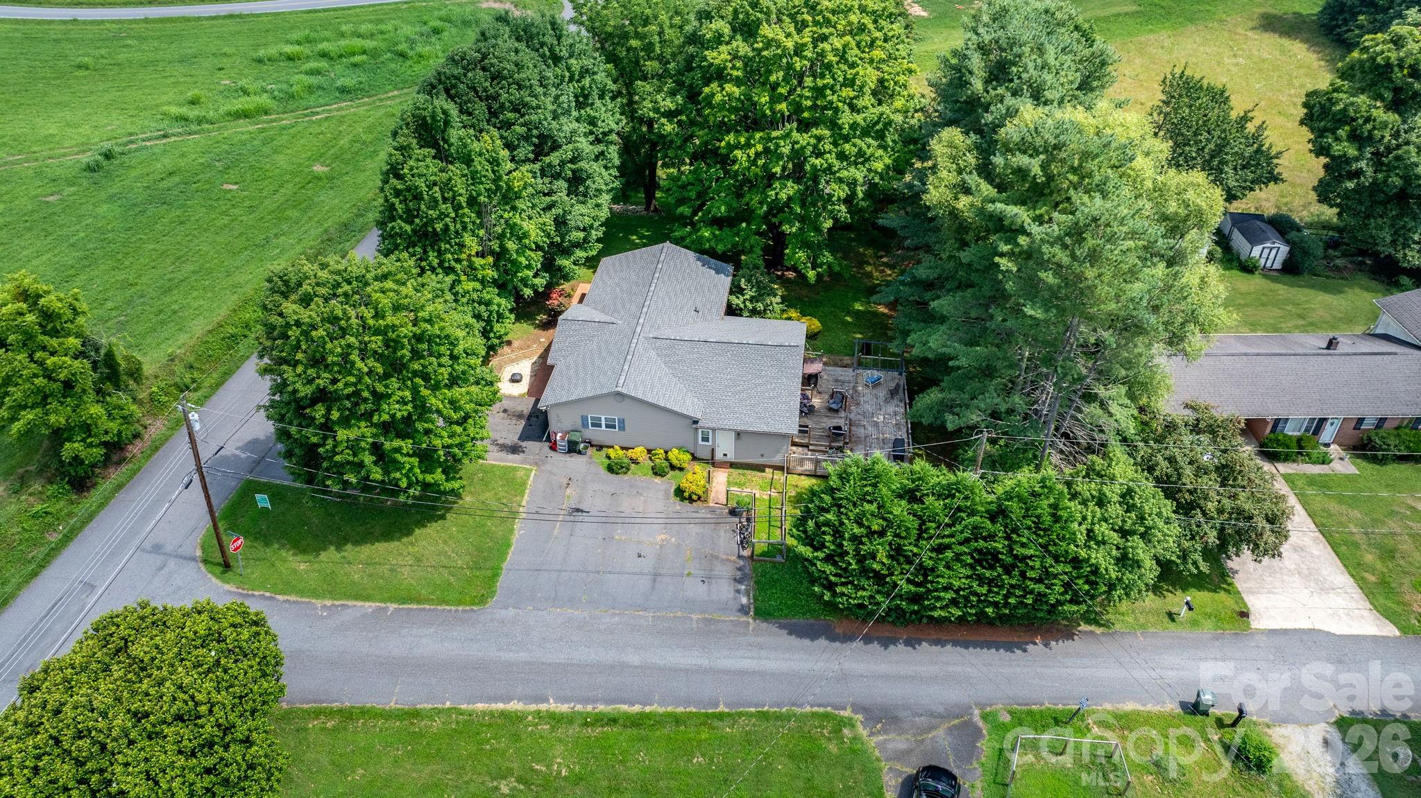 309 Sheldon Street Hudson NC 28638