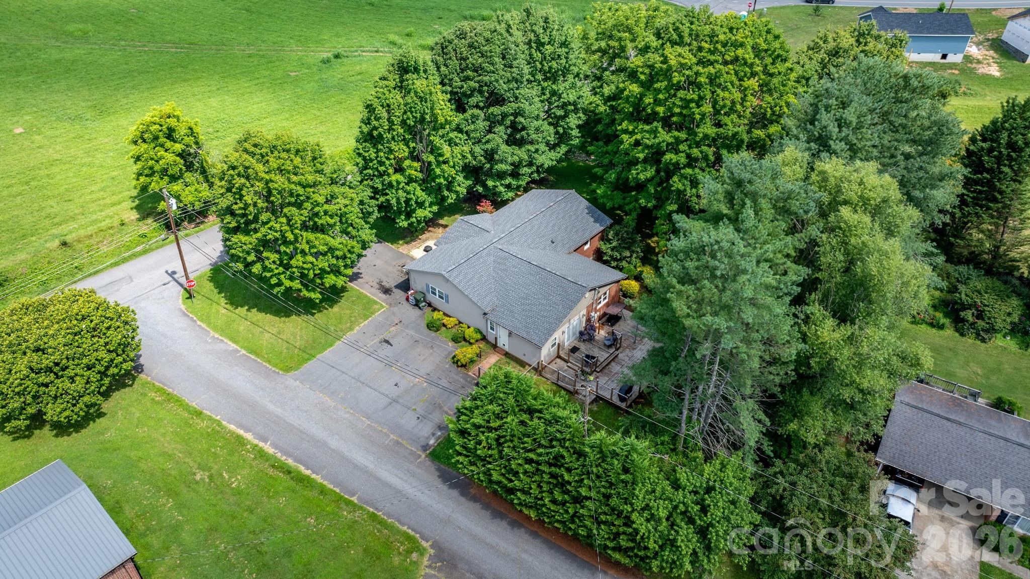 309 Sheldon Street Hudson NC 28638