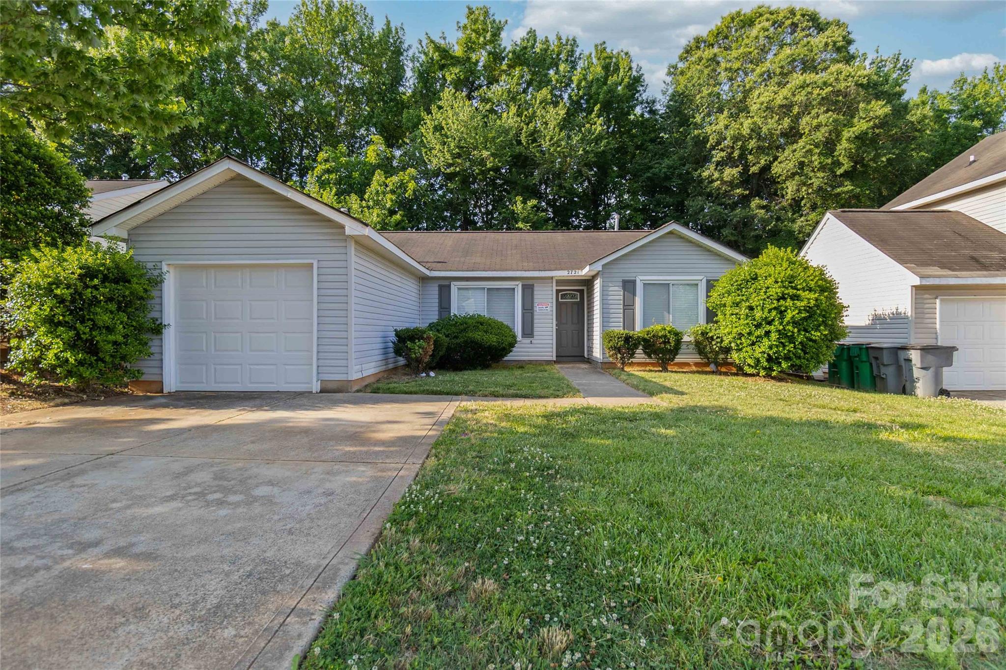 2721 Fairstone Avenue Charlotte NC 28269